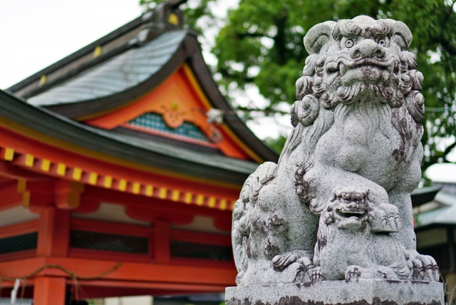 神社の狛犬